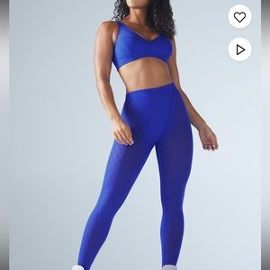 Savage x Fenty Peak Performance mesh set